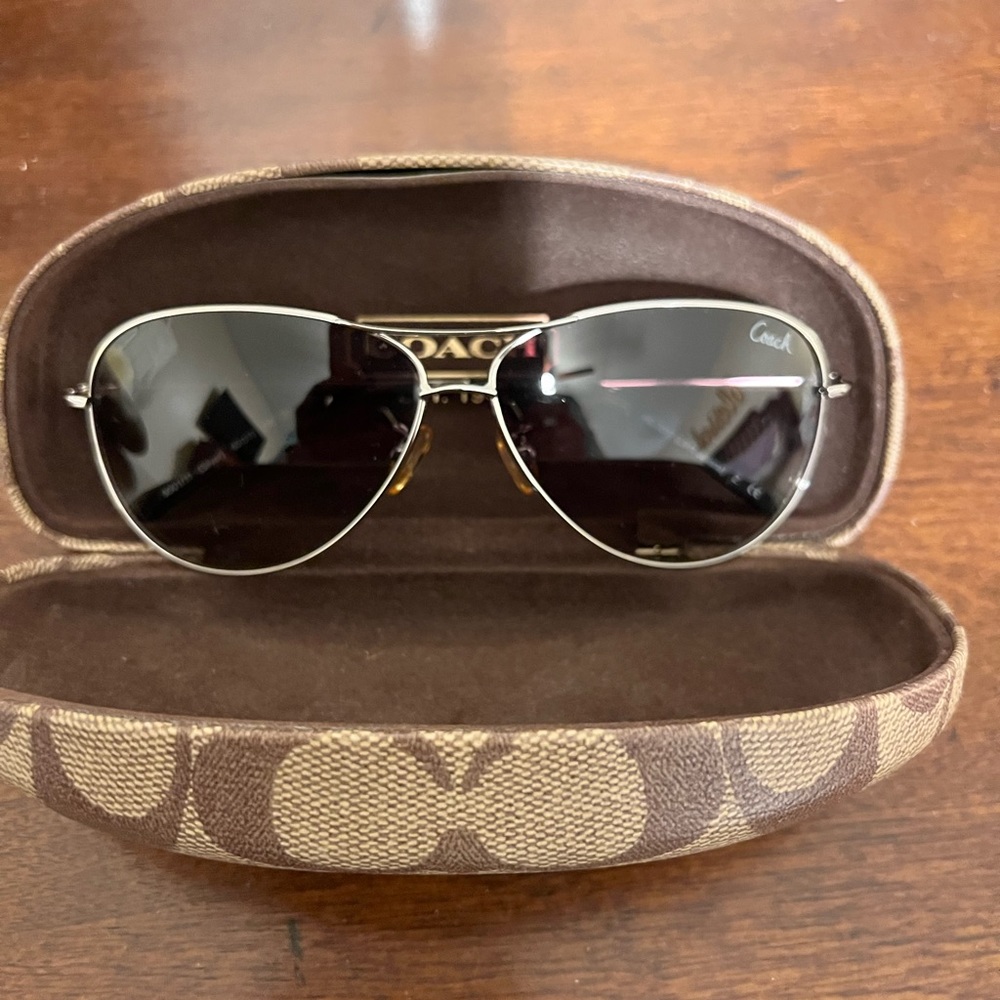Women COACH glasses with COACH CASE